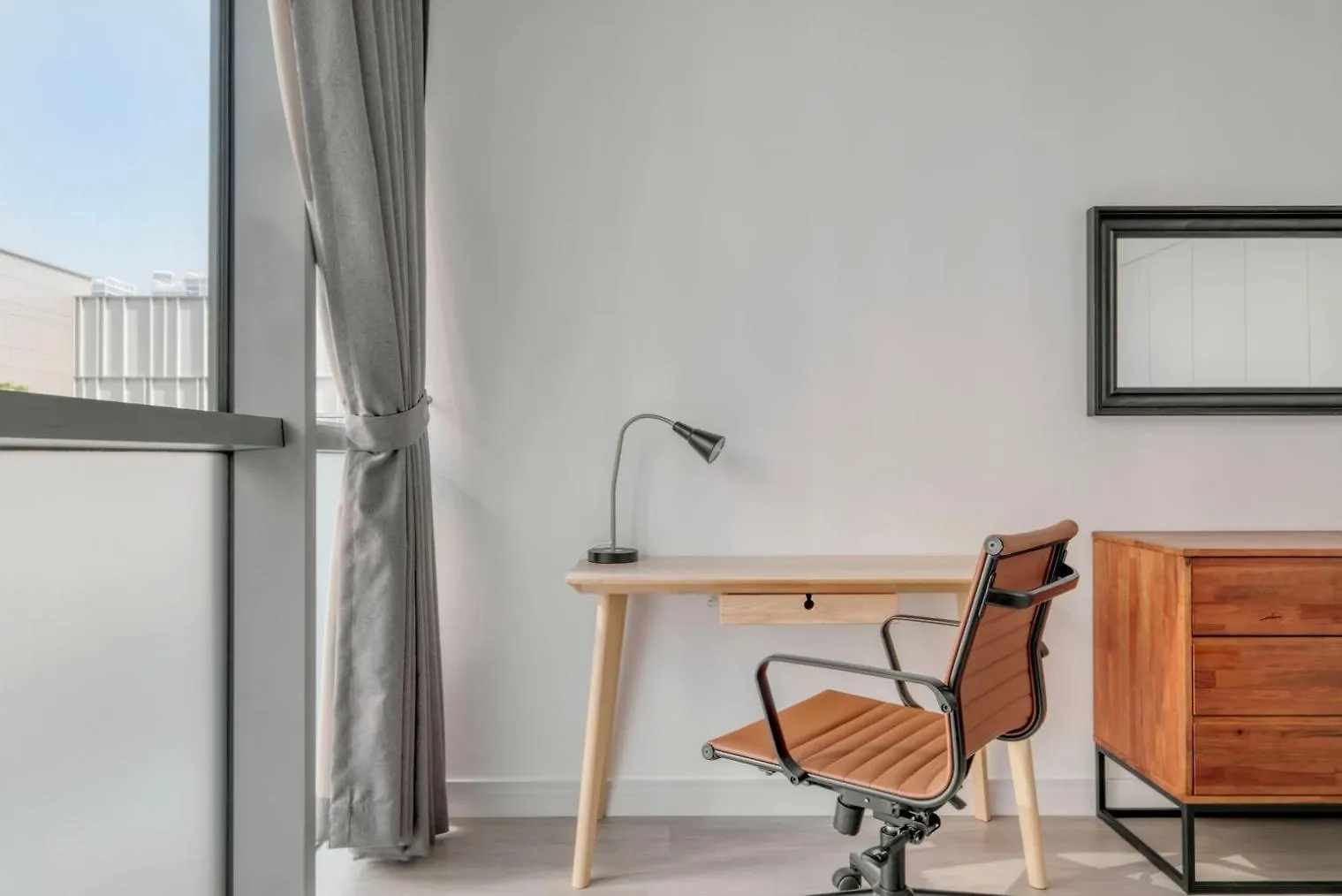 Apartment Blueground Building 24 Pool Gym City View Dxb-1385 Dubai
